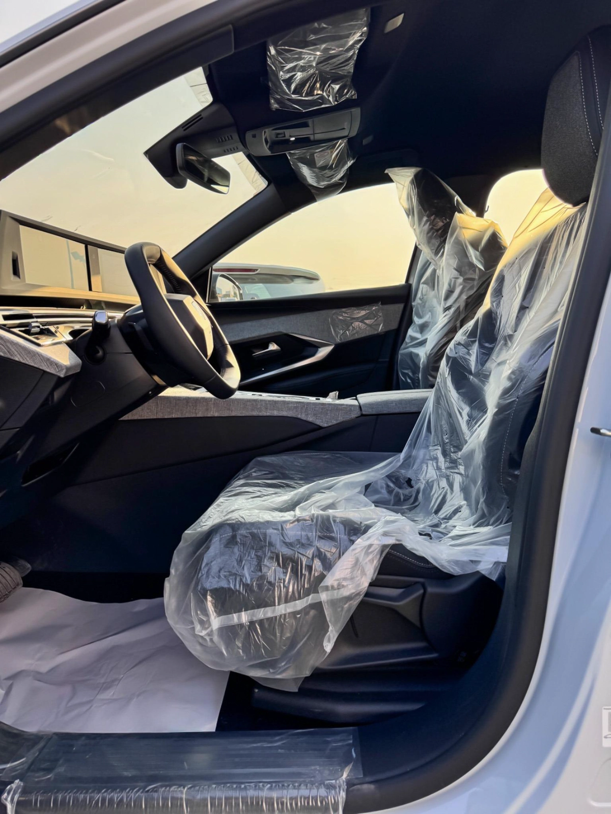 PEUGEOT 3008 ALLURE 1.6L WHITE 2026-5-5