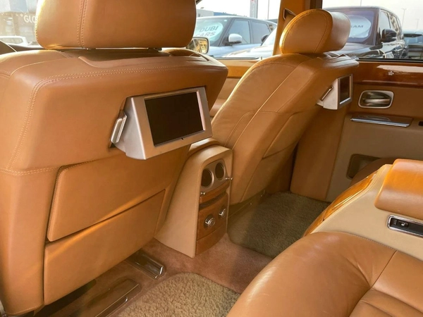 Rolls Royce Phantom