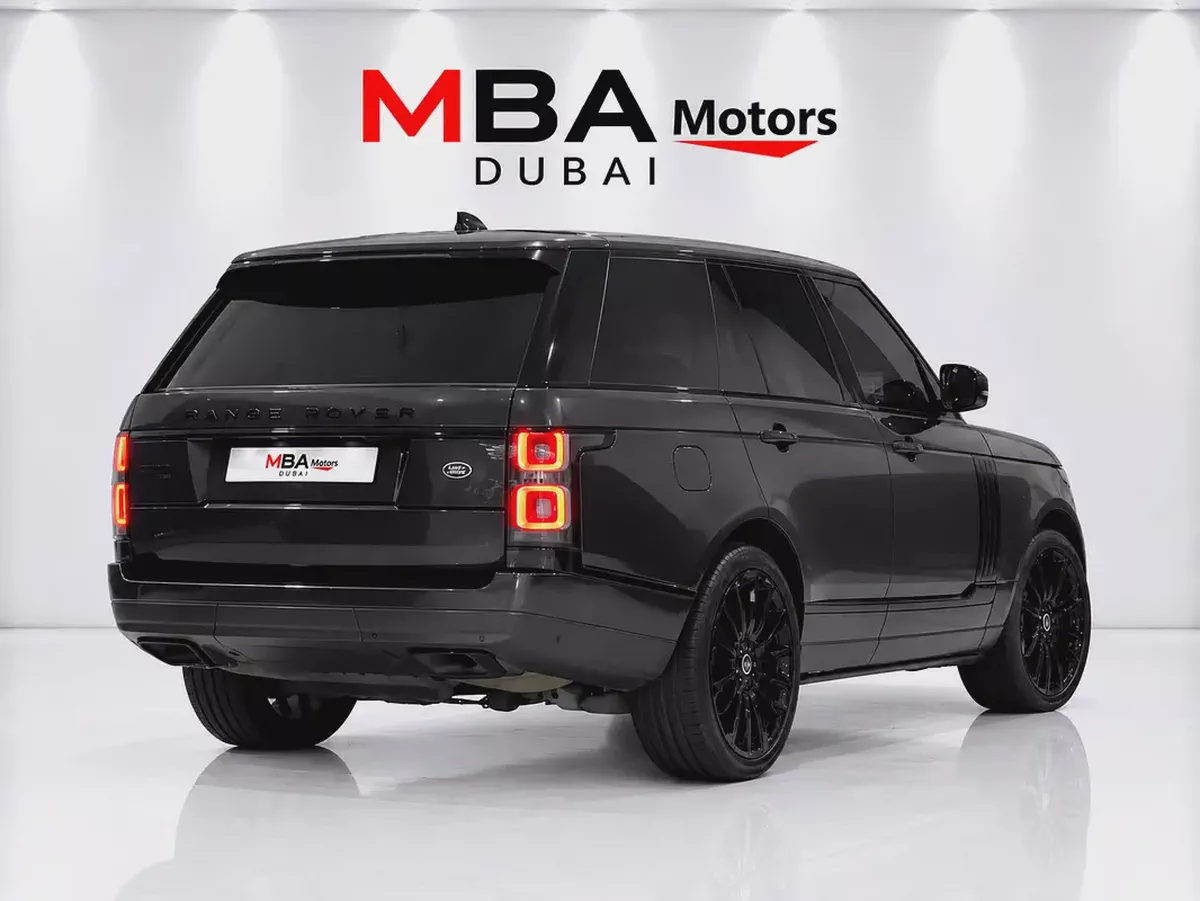 2020 Range Rover Vogue - GCC Specs - Full Service Record-2-2
