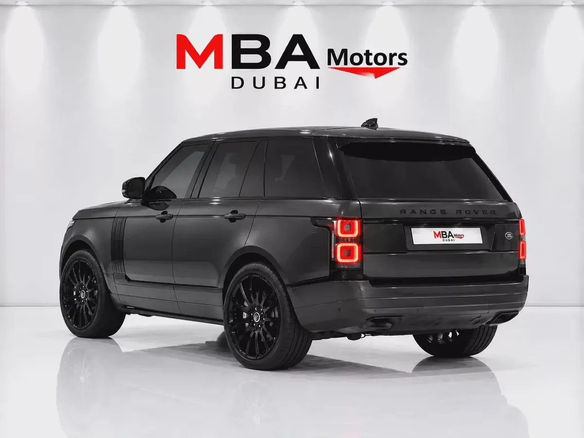 2020 Range Rover Vogue - GCC Specs - Full Service Record-4-4