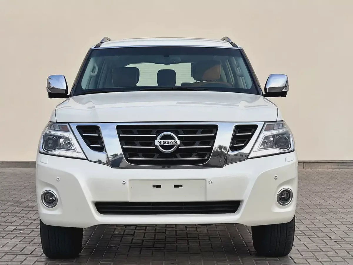 AED 2,221 P.M | NISSAN | PATROL | 4.0L V6 | UNDER WARRANTY |2017 | GCC-7-7