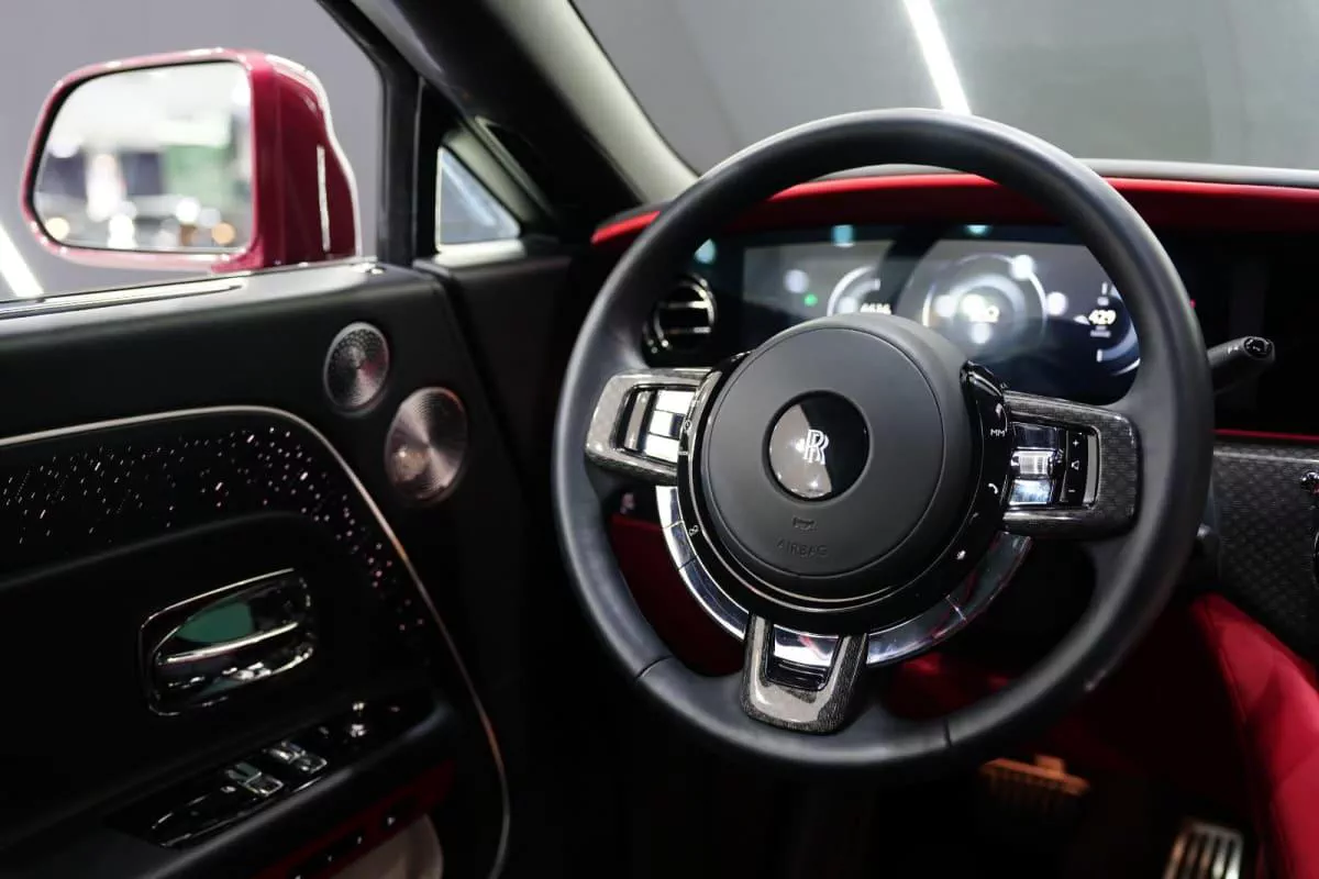 Rolls-Royce Spectre Black Badge-6-6