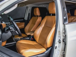 2019 ll Toyota fortuner ll VXR - V6 ll Gcc ll Full Option ll Single Owner