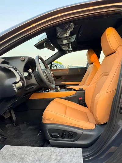 Lexus UX300h PRIME 2.0L HYBRID PRIME HYBRID | 2.0L V4 | RADAR | LEATHER WITH PWR SEATS | SUNROOF | FULL OPTION (CODE # UX3HP)-9
