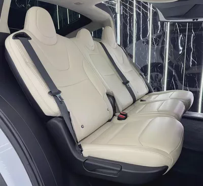 Tesla Model X 2018 GCC specs-18
