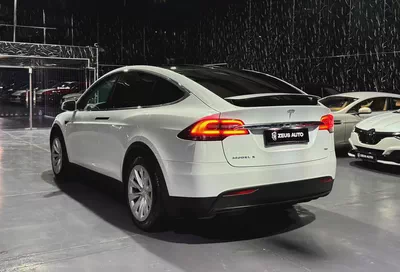 Tesla Model X 2018 GCC specs-4