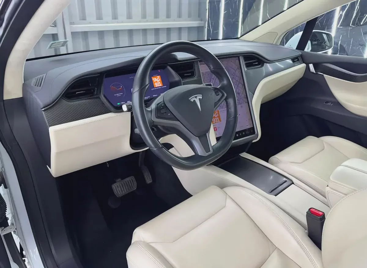 Tesla Model X 2018 GCC specs-10-10