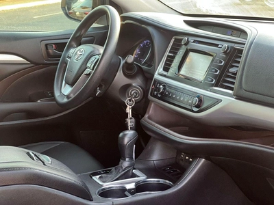 Toyota Highlander 2019 Toyota Highlander MidOption - 2.7L V4 - Rear Camera - 7 Leather Seat-13