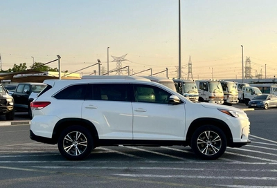 Toyota Highlander 2019 Toyota Highlander MidOption - 2.7L V4 - Rear Camera - 7 Leather Seat-8