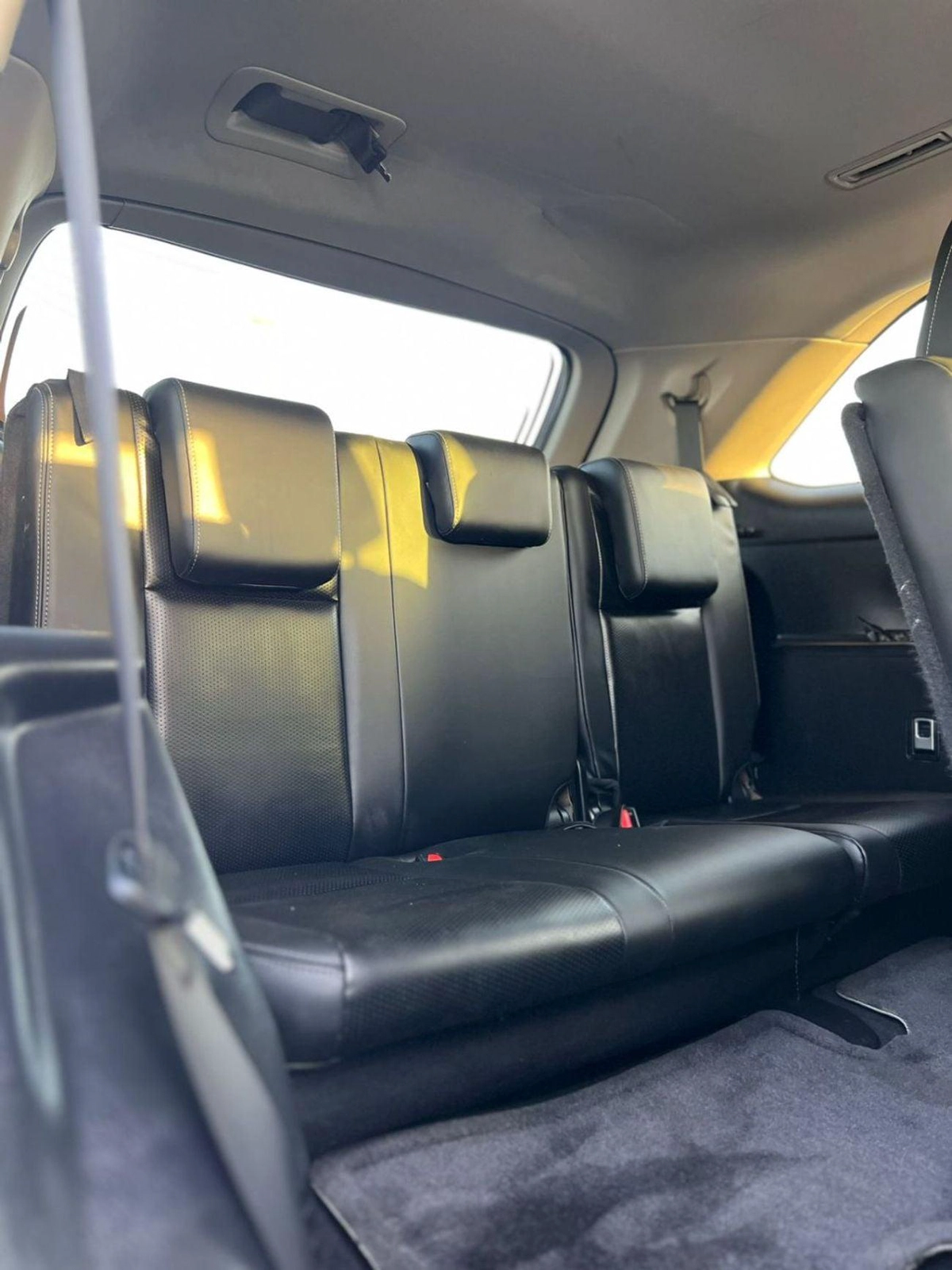 Toyota Highlander 2019 Toyota Highlander MidOption - 2.7L V4 - Rear Camera - 7 Leather Seat-15-0