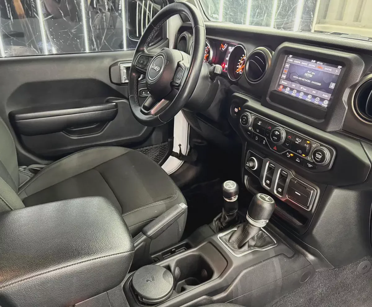2021 Jeep Wrangler Sport | GCC Specification | Well maintained-17-17