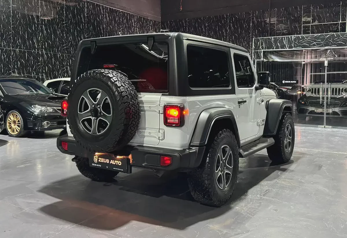 2021 Jeep Wrangler Sport | GCC Specification | Well maintained-3-3