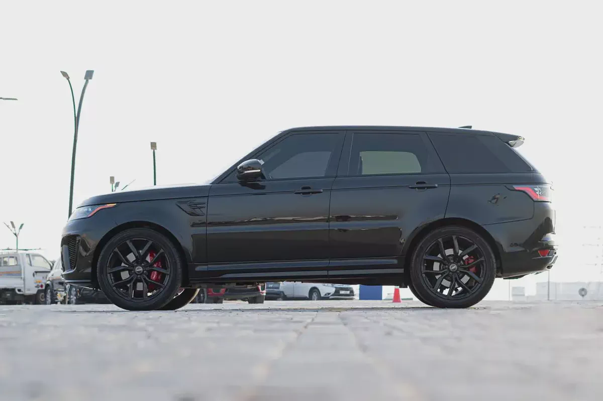 2018 Range Rover Sport SVR CLEANTITLE | Carbon Fiber Pack | Performance SUV-8-8