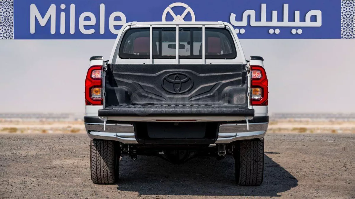 Toyota Hilux TOYOTA HILUX DC | 2-YEAR WARRANTY + SERVICE AVAILABLE | IN-HOUSE FINANCING | 0% DOWNPAYMENT (BANK)-9-0