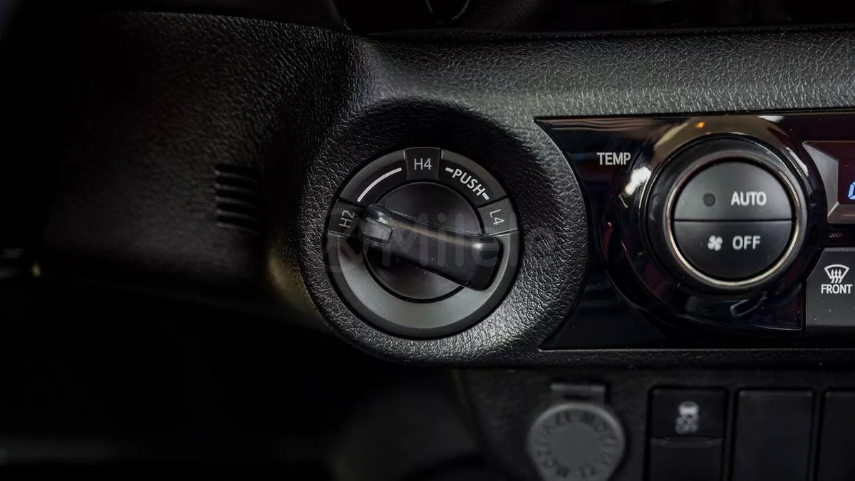 Toyota Hilux TOYOTA HILUX DC | 2-YEAR WARRANTY + SERVICE AVAILABLE | IN-HOUSE FINANCING | 0% DOWNPAYMENT (BANK)-23-0
