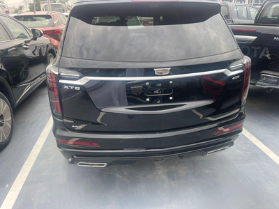 New Cadillac CT5-4