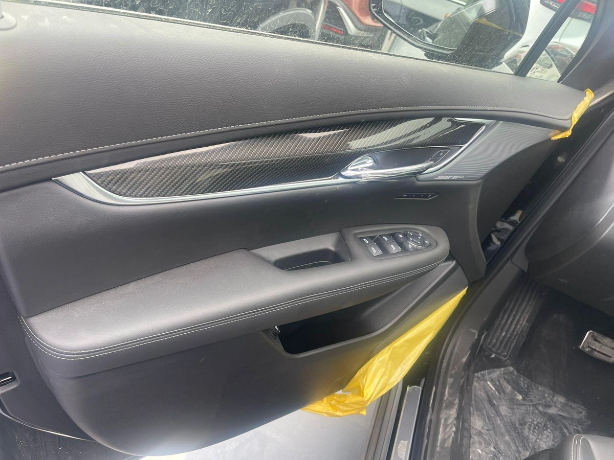 New Cadillac CT5-2-2