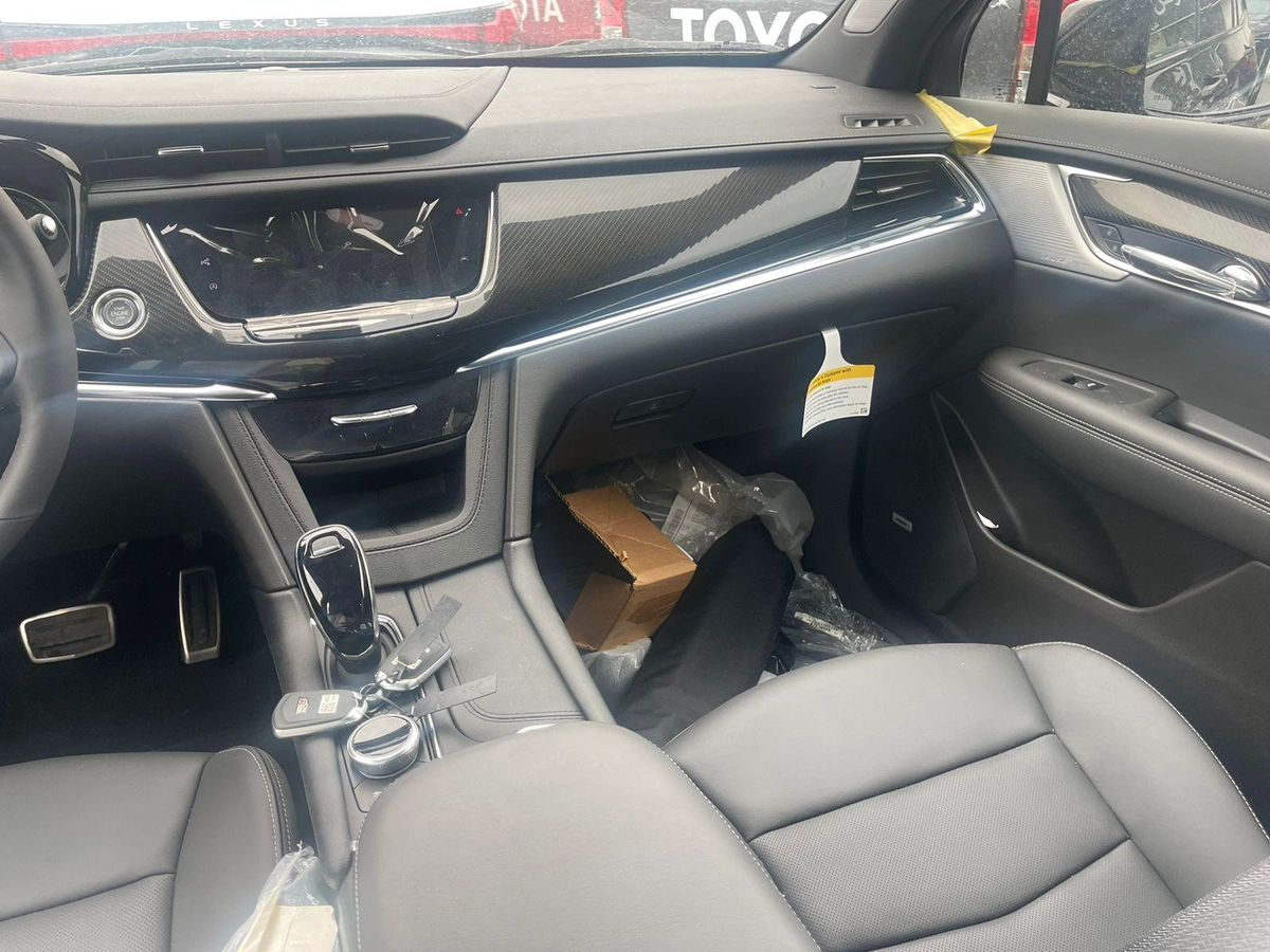 New Cadillac CT5-3-3