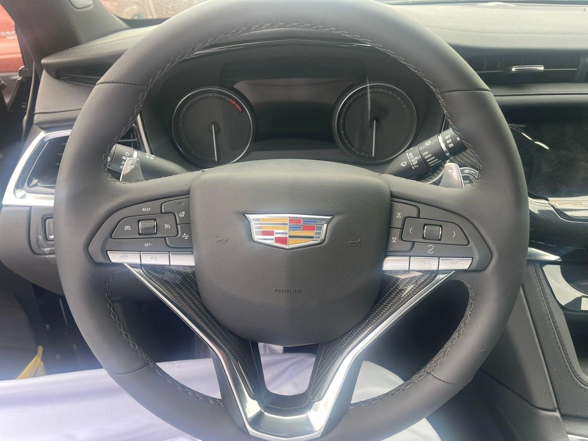 New Cadillac CT5-11-11