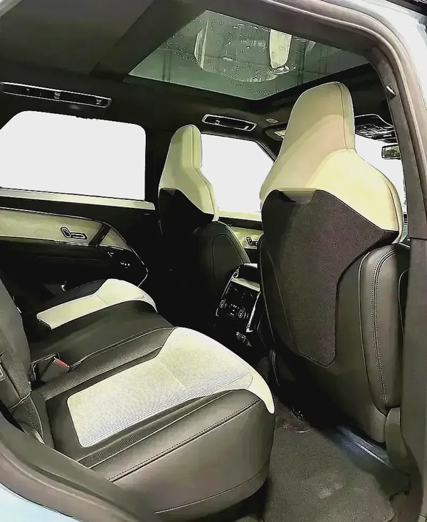RANGE ROVER SPORT SV LIMITED VEGA CELESTIAL COLLECTION + FULL CARBON RIMS