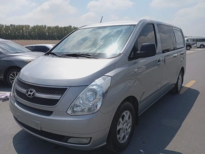 Hyundai H1 GLS 2014 Korean Specs-1