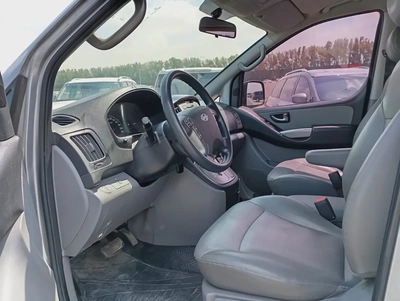 Hyundai H1 GLS 2014 Korean Specs-6