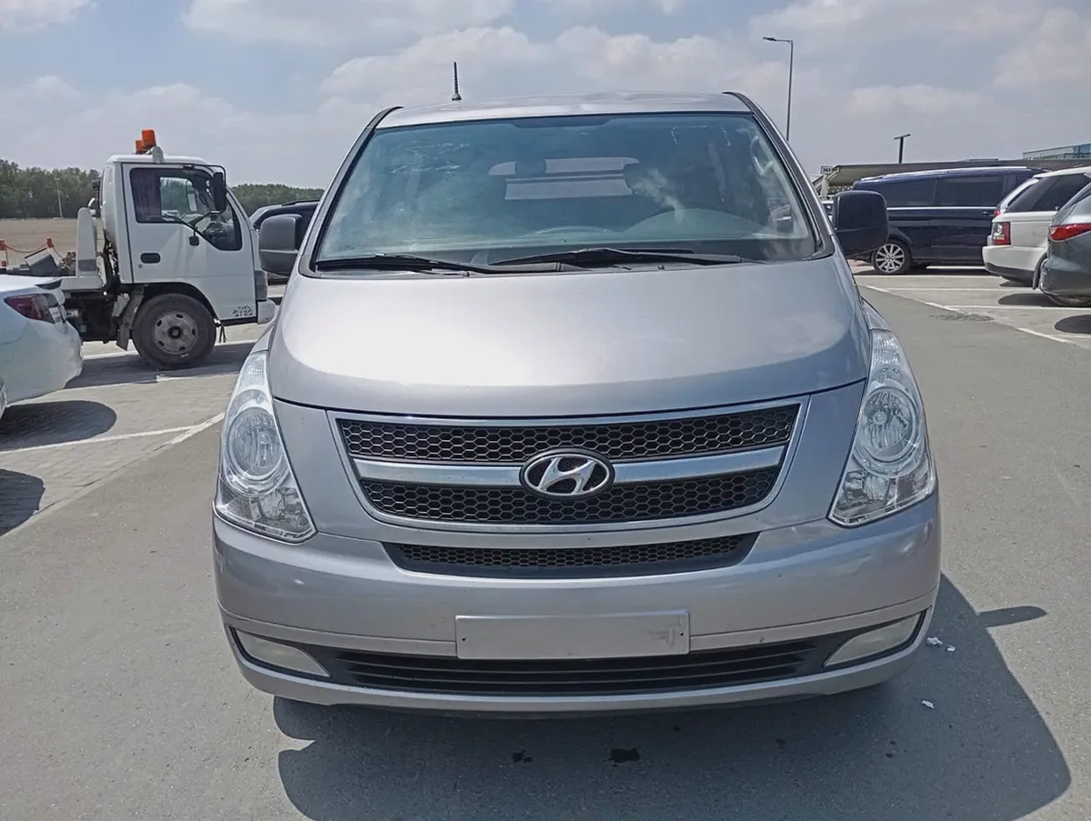 Hyundai H1 GLS 2014 Korean Specs-2-2