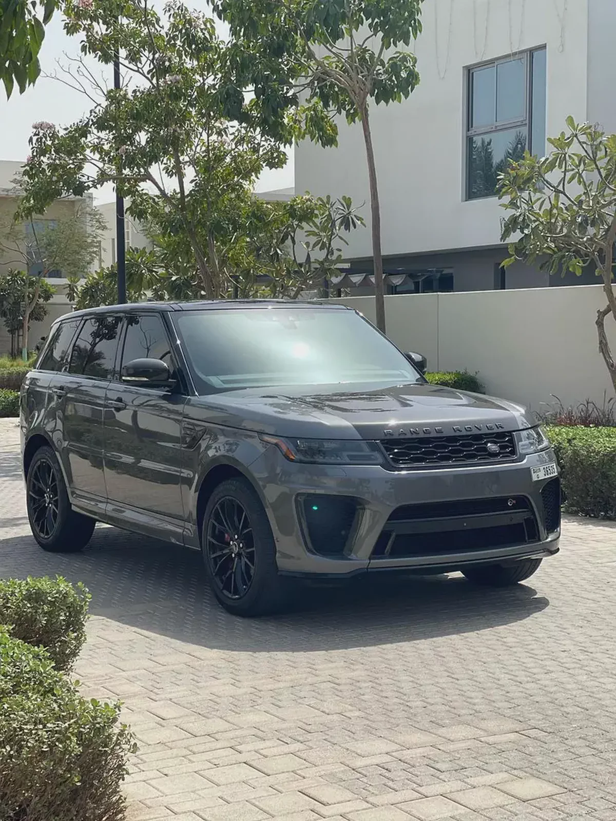 Land Rover Range Rover Sport SVR 2019 - American Specs-1-1
