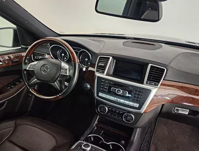 Mercedes Benz GL500 STANDARD 4 MATIC V8 4.7L - FULL OPTION - GCC SPECIFICATION - EXCELLENT CONDITION-7