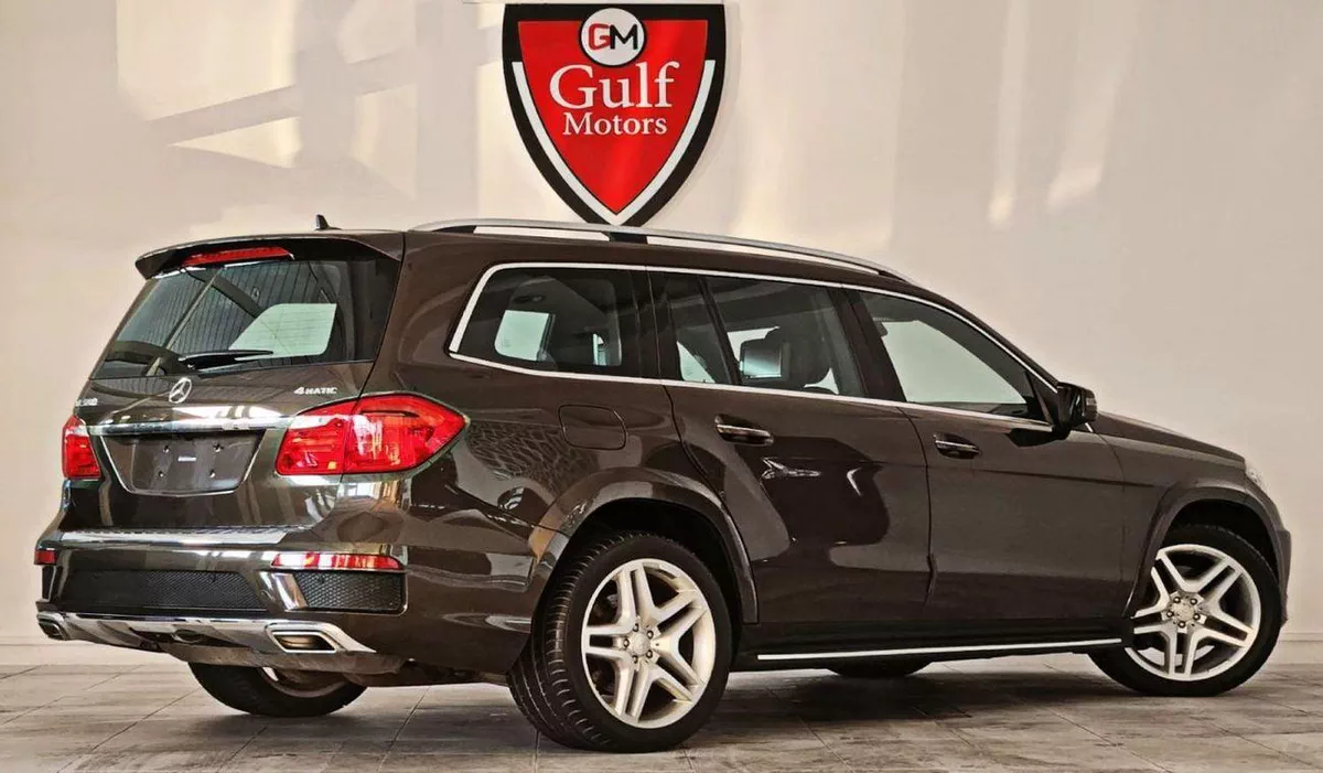 Mercedes Benz GL500 STANDARD 4 MATIC V8 4.7L - FULL OPTION - GCC SPECIFICATION - EXCELLENT CONDITION-3-0