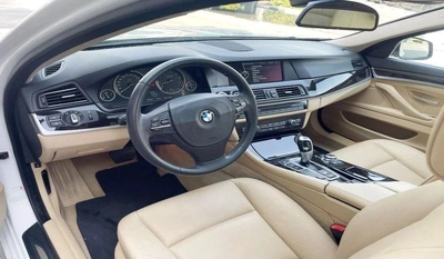 BMW 528i 3L-6CYL 240HP JAPANESE SPECIFICATION-1
