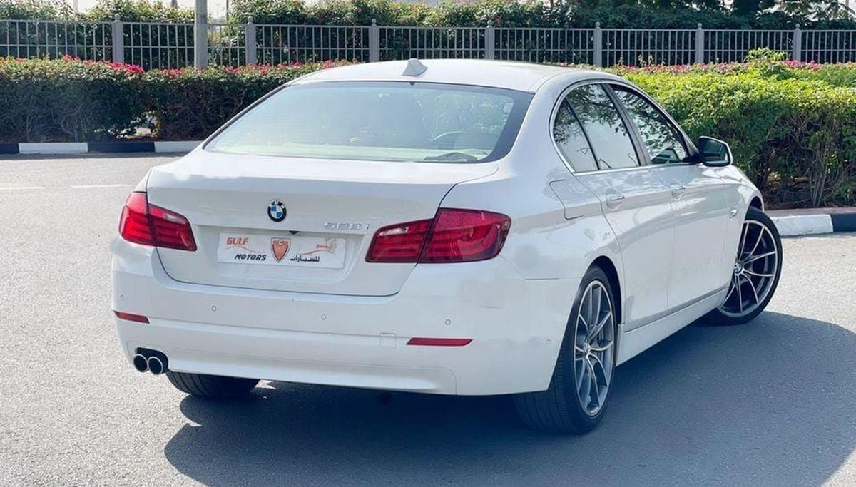 BMW 528i 3L-6CYL 240HP JAPANESE SPECIFICATION-5-5