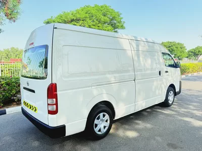 Toyota Hiace GL 2014 Year 2.7L GCC Specs-Excellent Condition-2