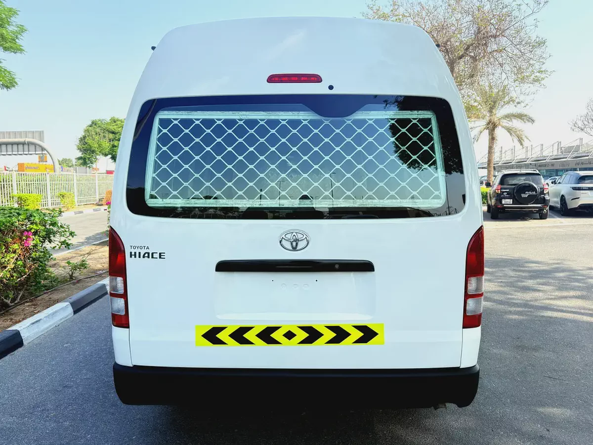 Toyota Hiace GL 2014 Year 2.7L GCC Specs-Excellent Condition-3-3