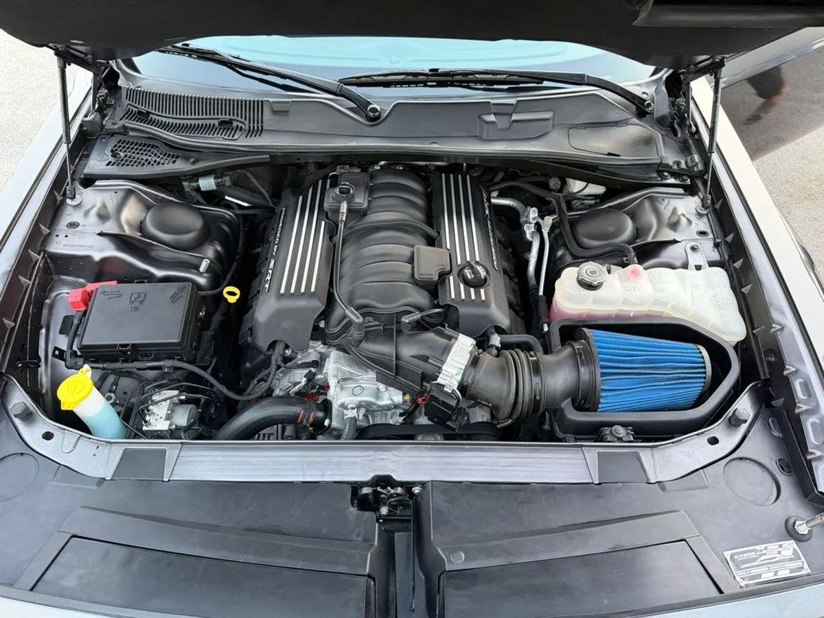For sale Dodge Challenger R_T III Facelift 2, 6.4 l, 2023 in UAE, Sharjah-11-11