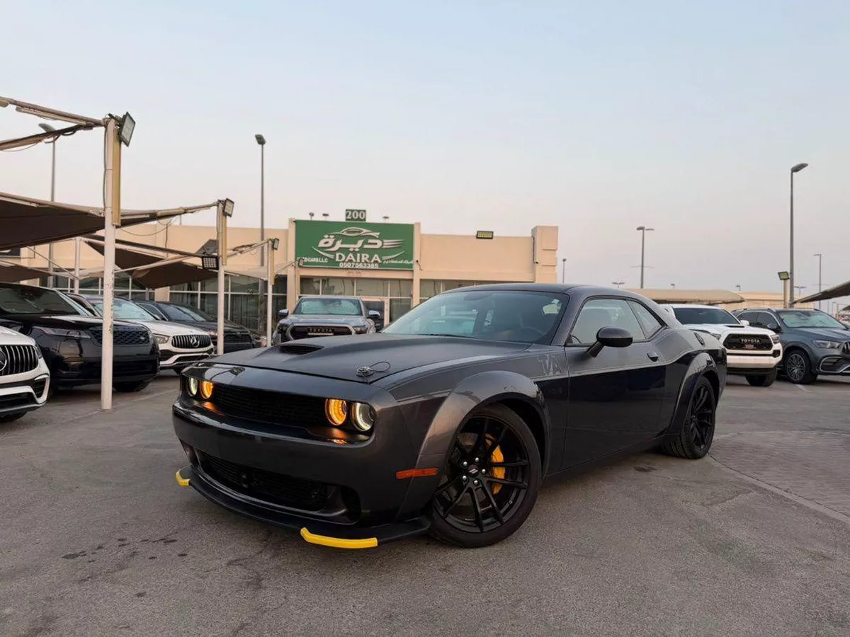 For sale Dodge Challenger R_T III Facelift 2, 6.4 l, 2023 in UAE, Sharjah-2-2