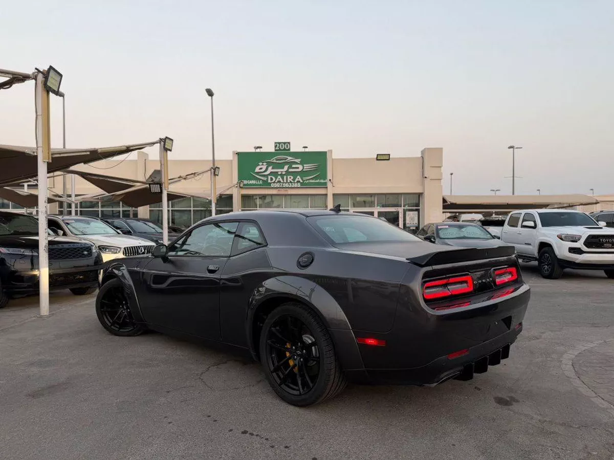 For sale Dodge Challenger R_T III Facelift 2, 6.4 l, 2023 in UAE, Sharjah-10-10