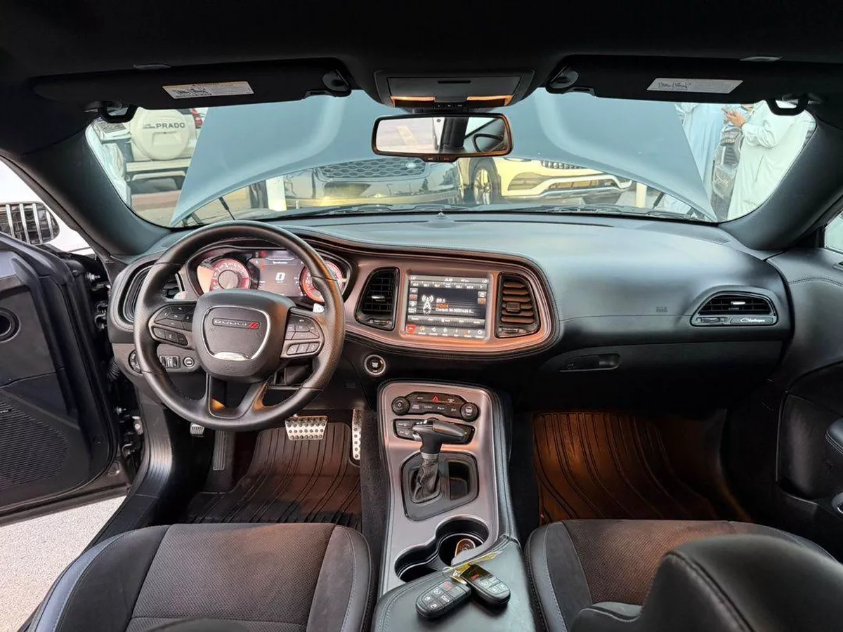 For sale Dodge Challenger R_T III Facelift 2, 6.4 l, 2023 in UAE, Sharjah-9-9