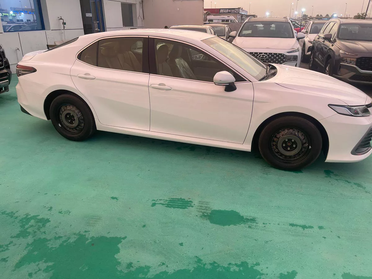 2026 Toyota Camry LE-8-8