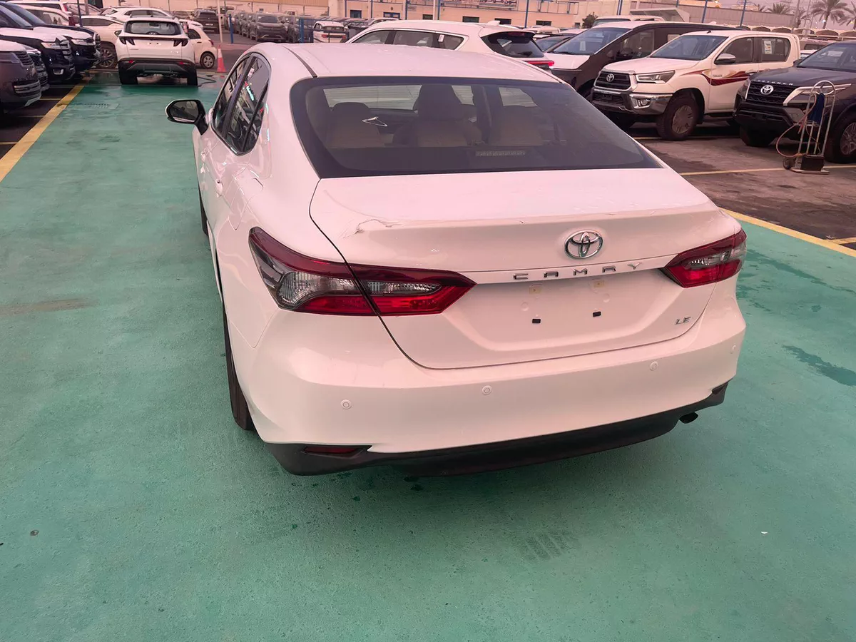 2026 Toyota Camry LE-2-2