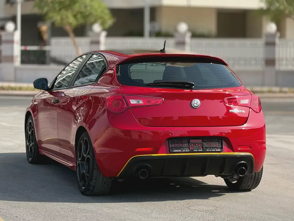 2021 Alfa Romeo Giulietta Veloce | GCC Specs | Pristine Condition-14-14