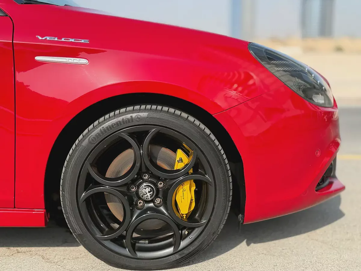 2021 Alfa Romeo Giulietta Veloce | GCC Specs | Pristine Condition-3-3