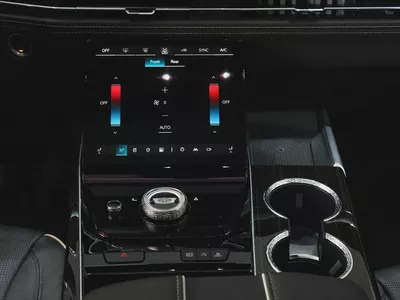 2025 - Cadillac Escalade Sport Platinum - V8 for 399,000.00 AED-18