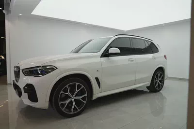 2023 BMW X5 xDrive40i | GCC Specs | M Sport | Premium Interior-1