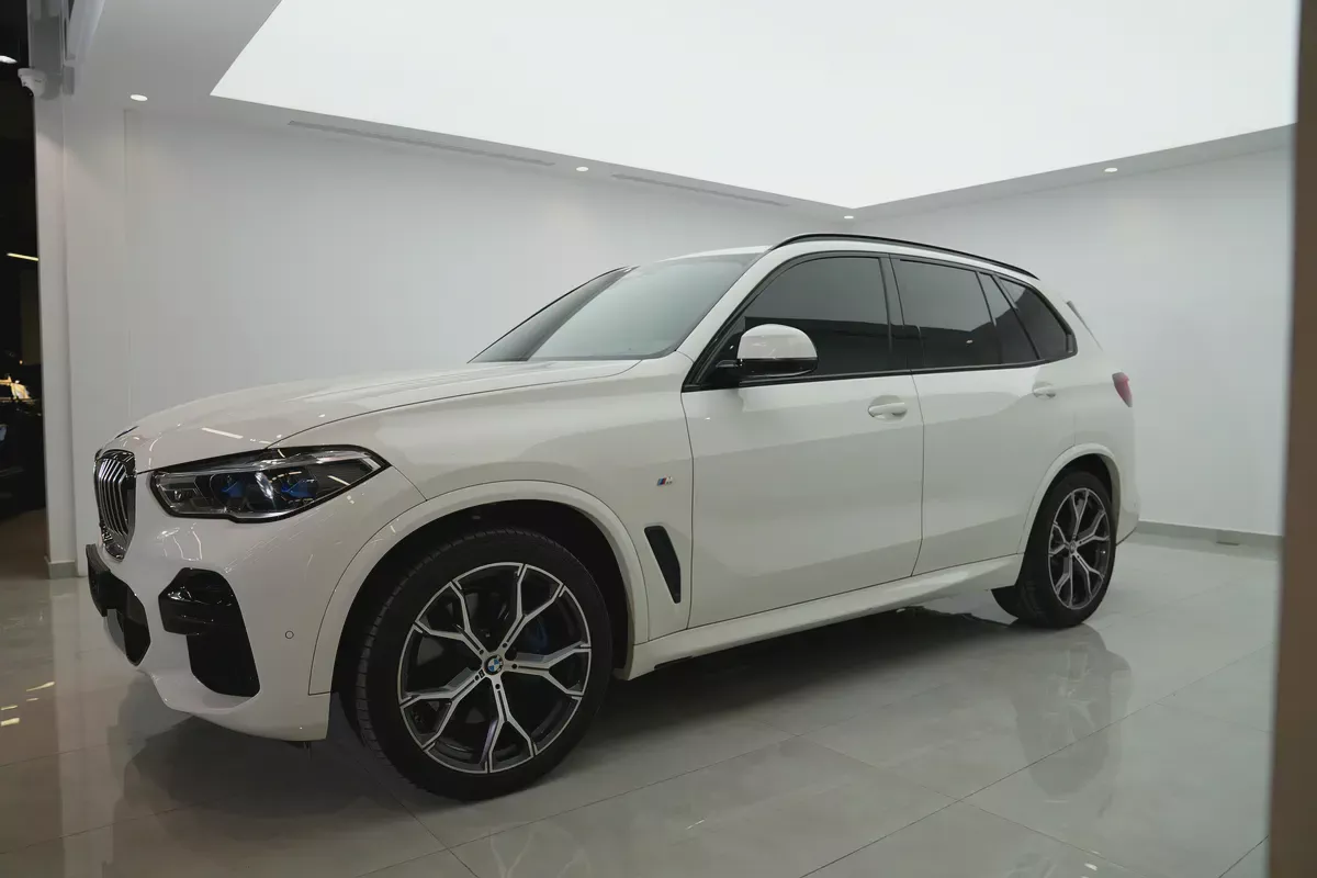 2023 BMW X5 xDrive40i | GCC Specs | M Sport | Premium Interior-1-1