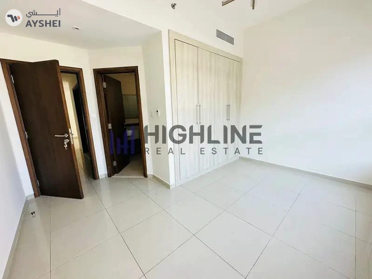 Magnificent | Ready To Move | Close Kitchen-2-2