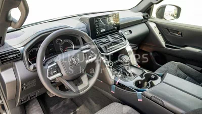 Toyota Land Cruiser GXR TOYOTA LAND CRUISER LC300 GXR 3.3D AT MY2025 – BLACK-10