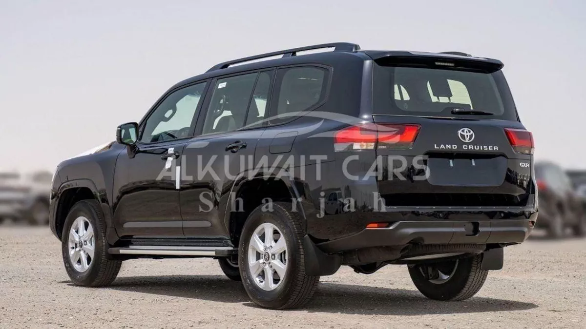 Toyota Land Cruiser GXR TOYOTA LAND CRUISER LC300 GXR 3.3D AT MY2025 – BLACK-5-0