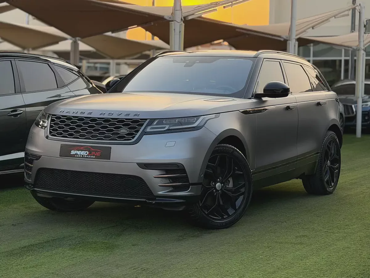 Land Rover Range Rover Velar R-Dynamic SE 2020 | GCC Specs | Low Mileage-2-2