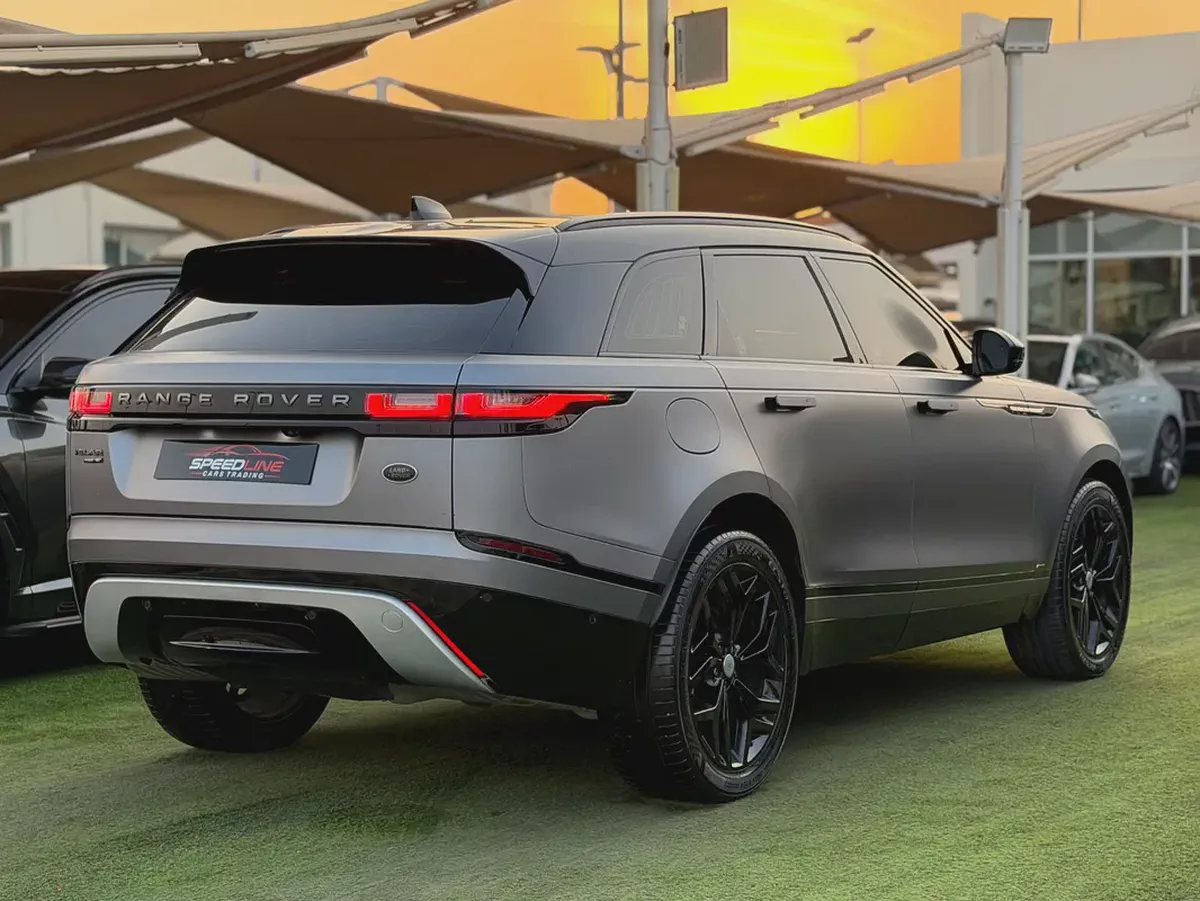 Land Rover Range Rover Velar R-Dynamic SE 2020 | GCC Specs | Low Mileage-5-5